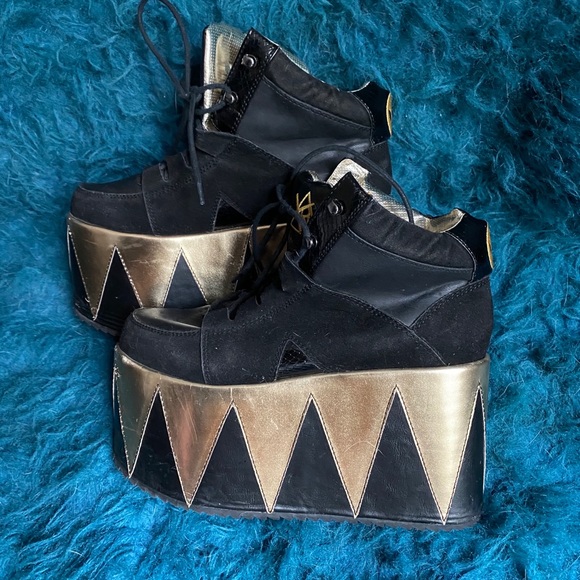 YRU Shoes Yru Qozmo Platforms Poshmark